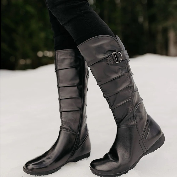 Josef Seibel Naly 23 Tall Black Leather Boots, New in Box - Picture 3 of 12